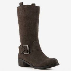 Kelly and Katie Carey suede boots